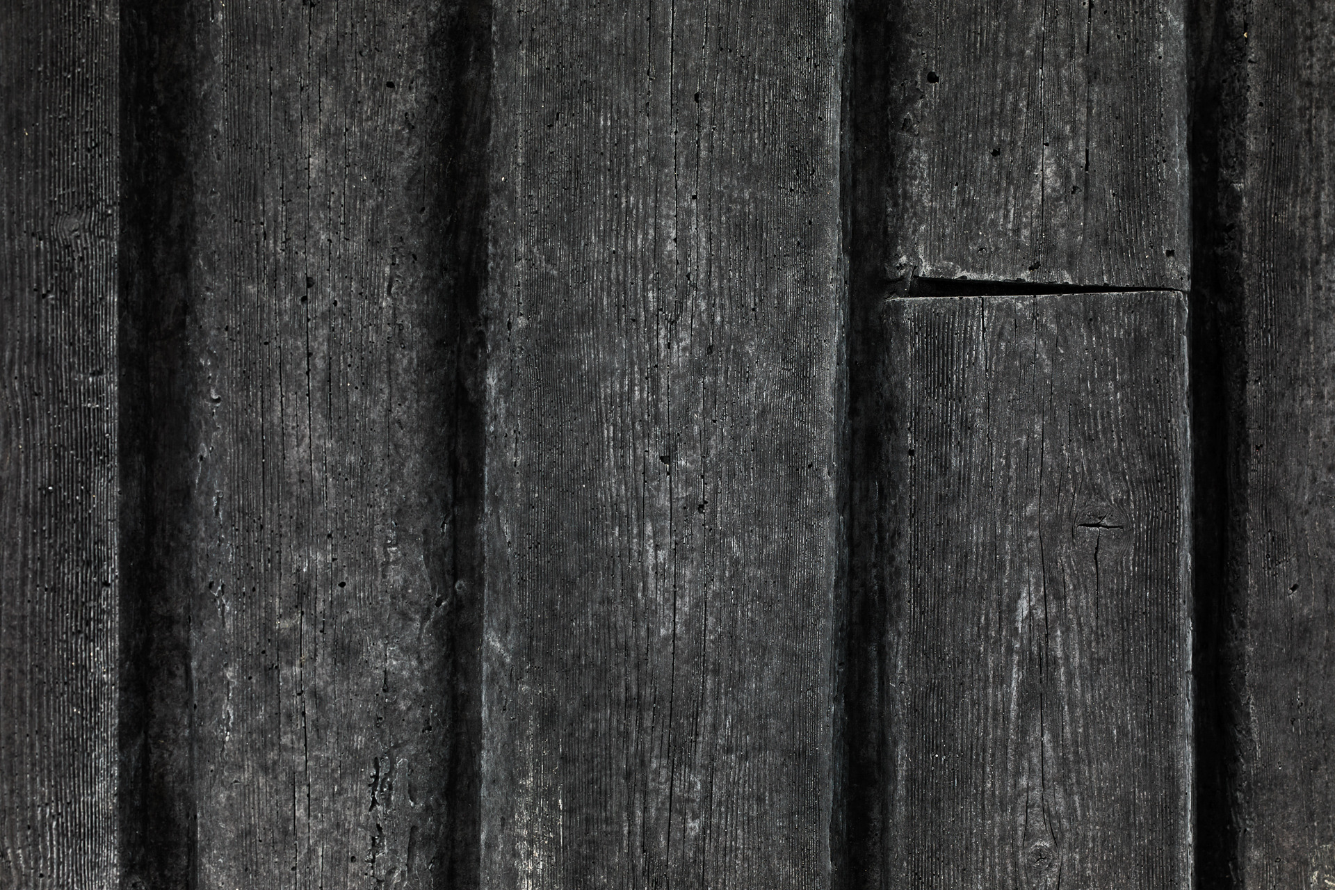 芬兰Kyrö destilery的黑色仓库，使用来自朗盛的Bayferrox颜料
